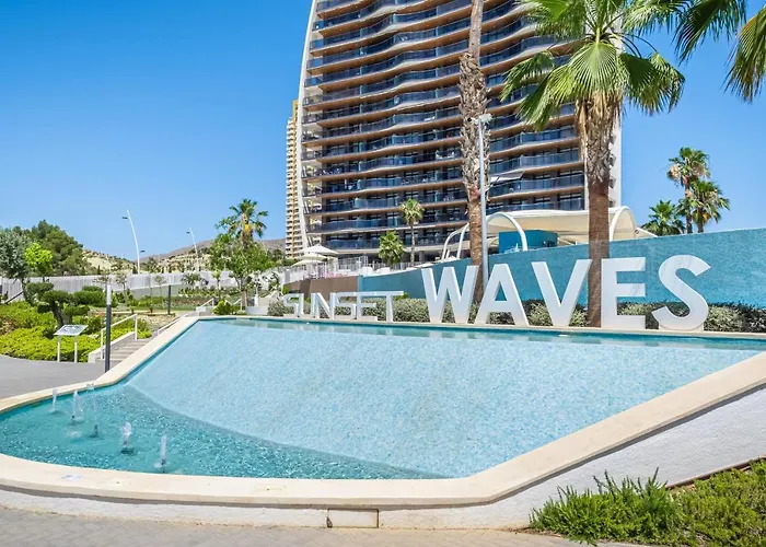 Sunset Waves 1-191 * Benidorm
